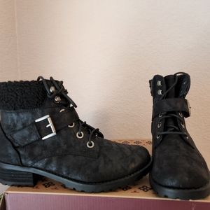 Skechers Winter Boots